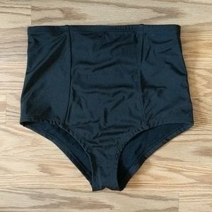 NWOT. Out From Under High-Waist Bikini Bottom
